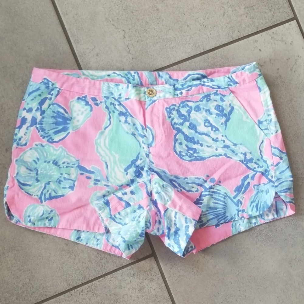 Lilly Pulitzer pink blue seashell shorts size 6